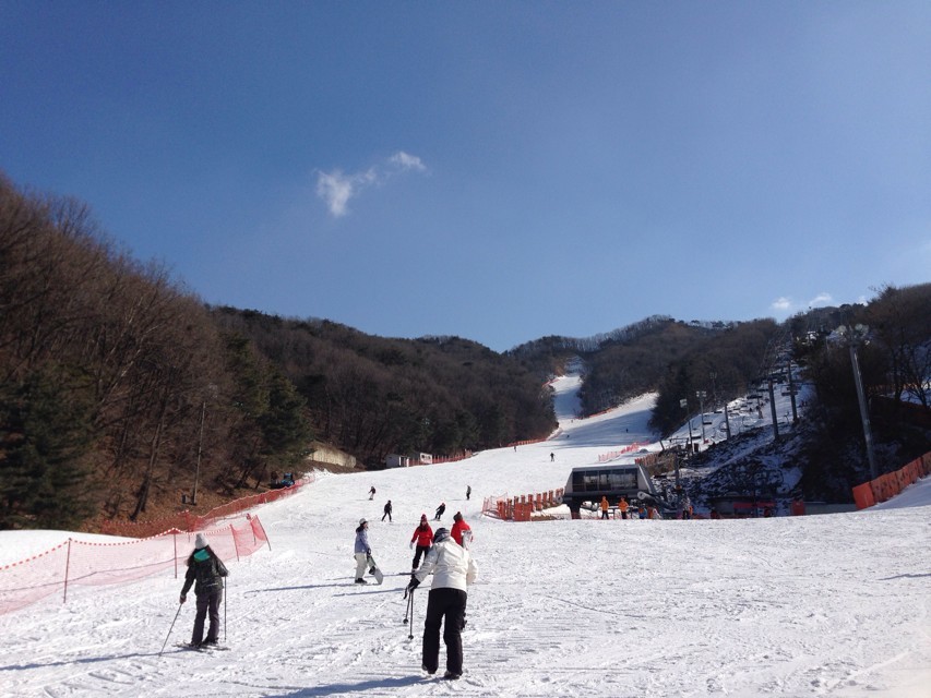 韩国冬季滑雪